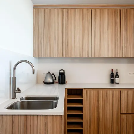 Sea Soon - Met Toplocatie Op De Zeedijk Met 2 Slaapkamers Apartment Middelkerke